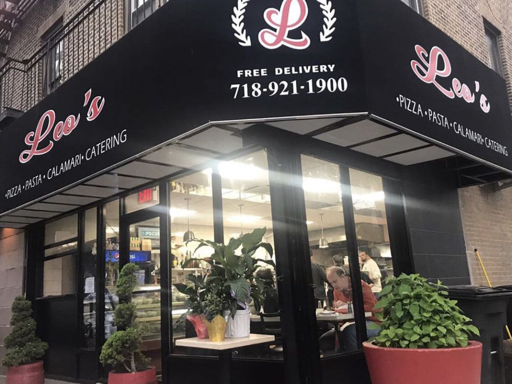 Leo's Casa Calamari foods